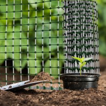 15520 15521 - decorative plastic garden mesh - in-situ